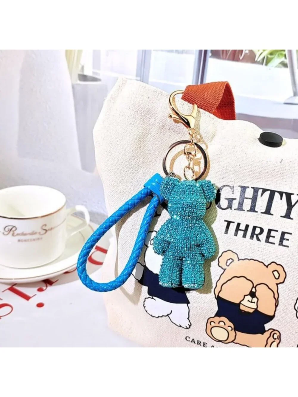 Charming Rhinestone Bear Keychain - Bling Pendant, Luxury Teddy Bear Accessory